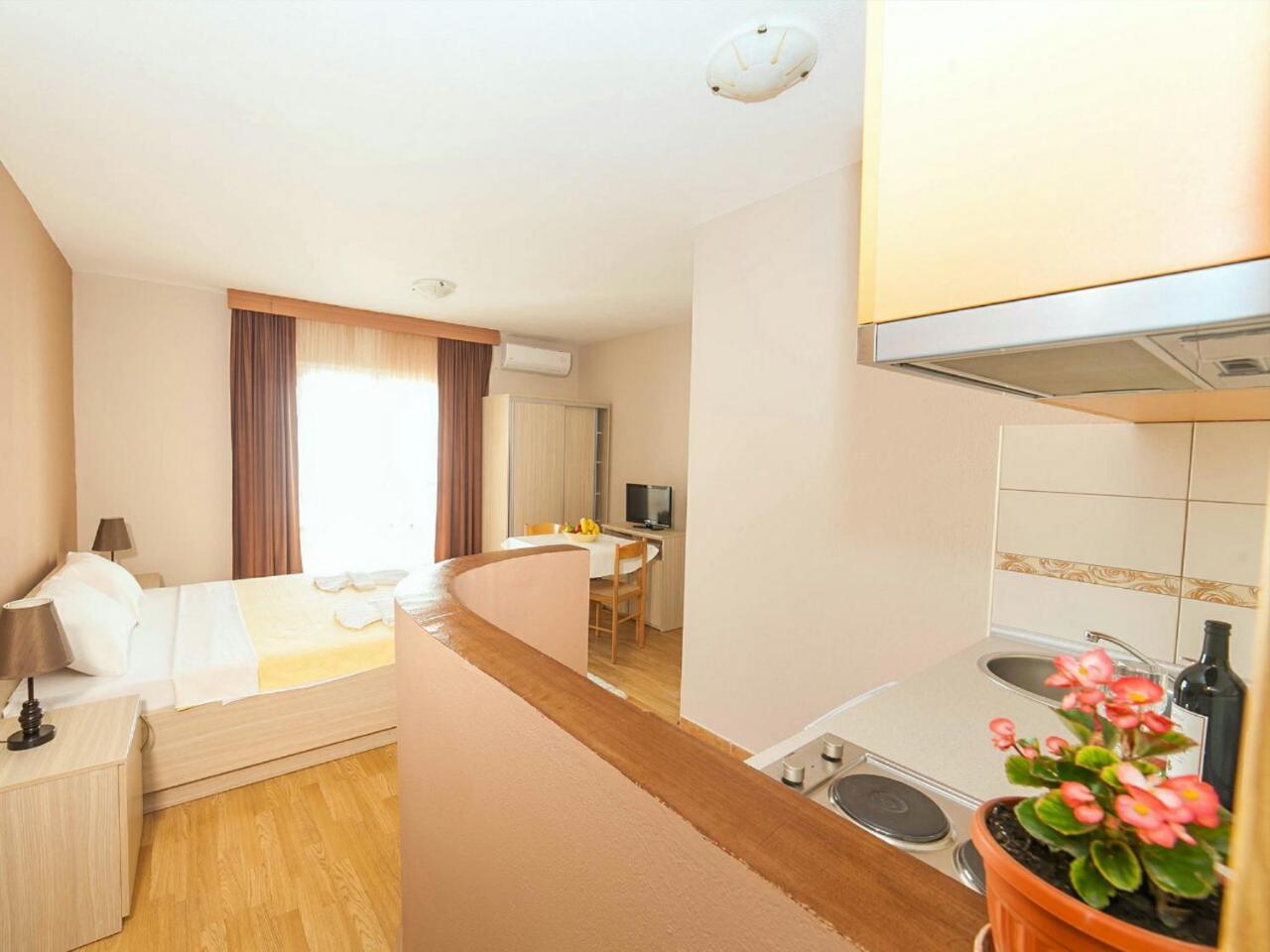 Hana Accommodation Sveti Stefan Kültér fotó