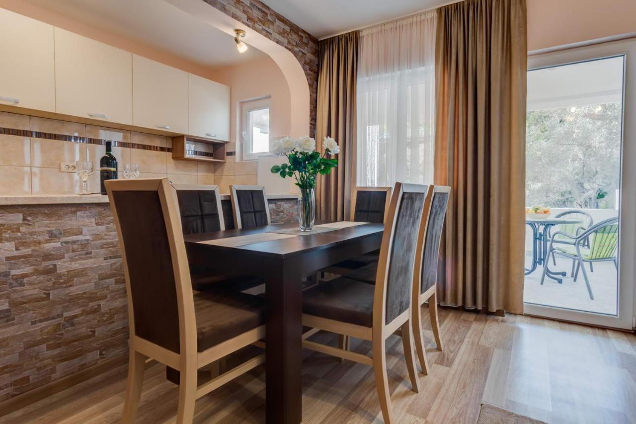 Hana Accommodation Sveti Stefan Kültér fotó