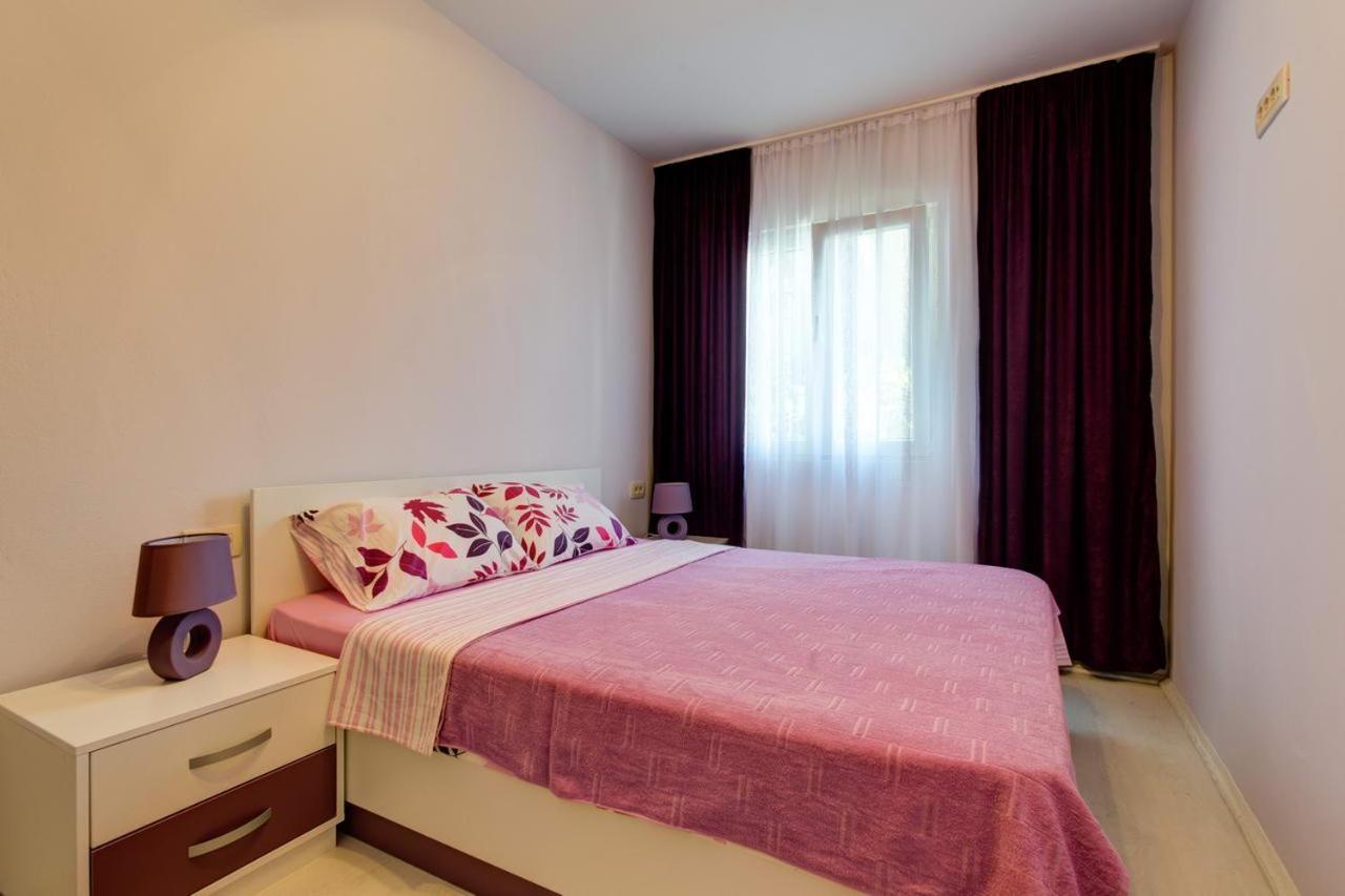 Hana Accommodation Sveti Stefan Kültér fotó